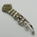 Vintage diamante costume jewellery brooch