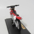 Maisto Honda CRF450R dirt bike die-cast motorcycle - Scale 1/18 in box
