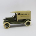 Efsi T-Ford 1919 die-cast model car - Harrods Ltd