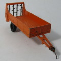 Yaxon Art 071 orange farm trailer - hook missing