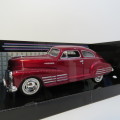 MotorMax 1948 Chevrolet Aerosedan Fleetline model car in box - Scale 1/24