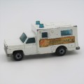 Matchbox Superfast #41 Ambulance toy car - No rear door
