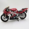 NewRay Yamaha YZF-R1 model motorcycle - Exhaust losing colour - Scale 1/12