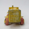 Matchbox King Size #3 D9 Caterpillar tractor - no tracks