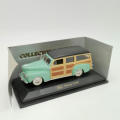 Road Signature 1948 Ford Woody die-cast model car - scale 1/43