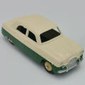 DeAgostini Dinky Toys #162 Ford Zephyr Saloon toy car in box