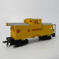 Walthers Trainline extended vision caboose Union Pacific UP25540 HO scale model in box