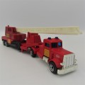 Matchbox Peterbilt truck with Fire Engine ladder trailer - scale 1/80