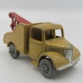 Lesney Matchbox # 13 Bedford wreck truck die-cast toy car
