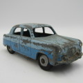 Meccano Ltd Dinky Toys #162 Ford Zephyr toy car