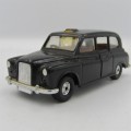 Corgi Austin London Taxi die-cast toy car