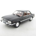 Universal Hobbies Ford Taunus die-cast model car - scale 1/43