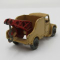 Matchbox Moko Lesney #13 wreck truck die-cast toy car