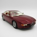 Revell BMW 850. die-cast model car - scale 1/18
