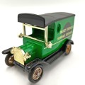 Lledo Days Gone Ford model T van Daily Express Sunday express in box