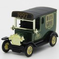 LLedo 1920 Ford Model T Collectors Club 1997 Days Gone delivery van in box