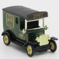 LLedo 1920 Ford Model T Collectors Club 1997 Days Gone delivery van in box