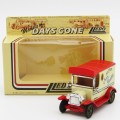 Lledo Ford Model T Harry Ramsden`s delivery van model car in box