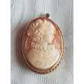 large cameo brooch 9ct gold