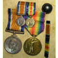 WWI War and Victory Medals + Minis to 2nd Lieutenant in Royal Garrison Artillery