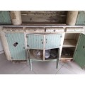 Vintage kombuis kas met houding (for repurposing/restoration) - COLLECTION ONLY
