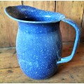 Vintage enamel water jug (10)