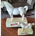 Vintage Whiskey White Horse plastic advertising (big and small)