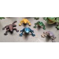 Vintage collection of plastic frogs (X10)