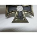 WWII 1939 Iron Cross 2nd Class, Maker Marked Ring 128