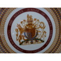 Silver Jubilee of HM QEII 1952-1977 Royal Tuscan Member of Wedgwood Hanging Plate. 27cm diameter.