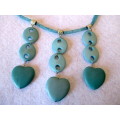 Lovely Vintage turquoise Small bead detail. Chain 50 cm.