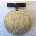 1947 Royal Visit South Africa medallion Tin, with oridinal Bar Pin.