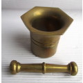 Vintage Mini Mortar Pestle Brass. Photo for scale..