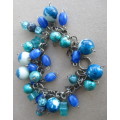 Bead Bracelet. Different colors of Blue. 20cm long.