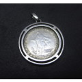 1950 Union of South Africa One Shilling Coin set in Silver, Pendant. 8g