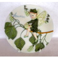 Fairy Porcelain/Resin Wall Plaque Round Decor. 3D with exceptional Detail. Aquarius. 130mm. Crown.