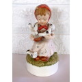 Lovely Vintage Porcelain Figurine. Mark Tivoli Original. Spotless.155mm high.