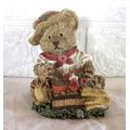 Vintage Windsor Bears Figurine  Brittany `All things grow with Love.`1997 No 4730. Handpainted.