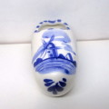 Vintage Delft Handpainted Holland Windmill Shoe Ash Tray. 110mm