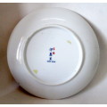 Vintage Japanese Imari Plate. Marked. 160mm diameter.