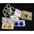 Lot of various vintage costume jewelry, from 50`s. Still with original packaging. No. 10
