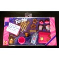 1996 Barbie Pretty Treasures Wedding Set Mattel 14983. Colletable.