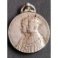 1935 Great Britain King George V and Queen Mary Silver Jubilee Medal - as per photograph
