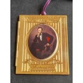 1999 White House Annual Christmas Ornament with original box Abraham Lincoln- as per photograph