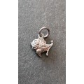 Vintage Sterling Silver Fish Charm 1.3g - as per photograph