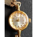 Vintage Ladies Citizen Shockproof Mechanical Wrist Watch (not working) - as per photograph
