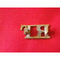 GREAT BRITAIN - ROYAL FUSILIERS BRASS SHOULDER TITLE - ANGLED LUGS