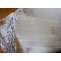 8 X BEAUTIFUL MEDEIRA SERVIETTES 41 CM SQUARED AS NEW - STILL ATTACHED   (5205)