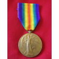 WW1 - SA BILINGUAL VICTORY MEDAL TO BURGER BENADI - RUSTENBURG COMMANDO - NO RESEARCH (4971)