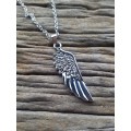 Fashion necklace with angel wing pendant